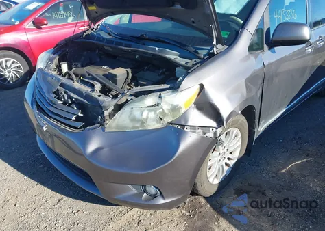 2011 Toyota Sienna Xle V6 from USA, damaged, VIN 5TDYK3DC3BS131393
